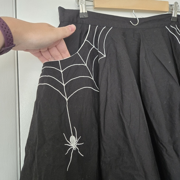 Hell Bunny Miss Muffet Spider Skirt Size 2XL - Picture 4 of 6